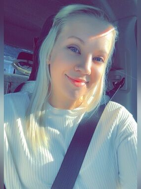 Meet your Posher, Hannah